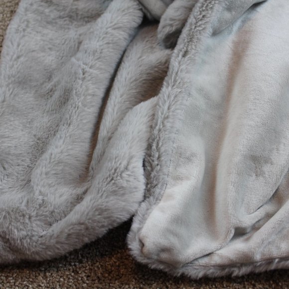 Land of Dreams Gray Plush Elephant Baby Security Blanket Lovey Oversized NWT HTF - Picture 5 of 5